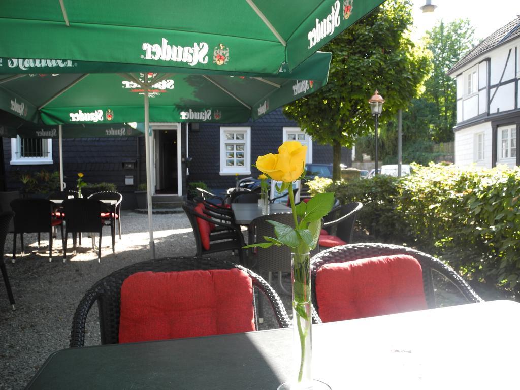 Paciello Restaurant Hotel Velbert Extérieur photo
